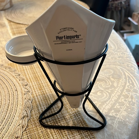 Pier 1 Imports White Ceramic Appetizer Server Set (Fries, etc.) - Picture 4 of 4